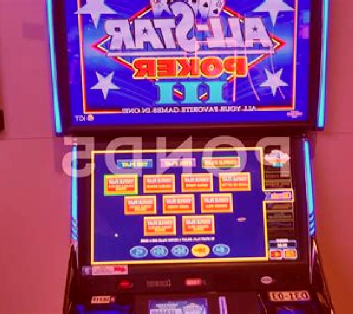 100 Blue Star slot machine