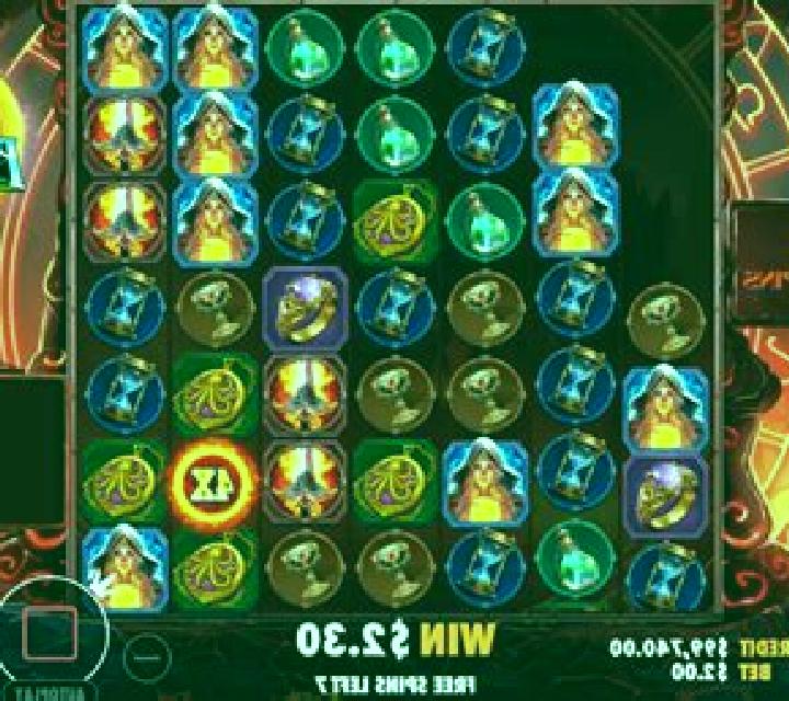 100 Clover Fire slot game