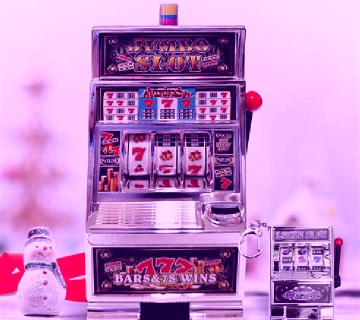 15 Coin Bank Bust slot machine