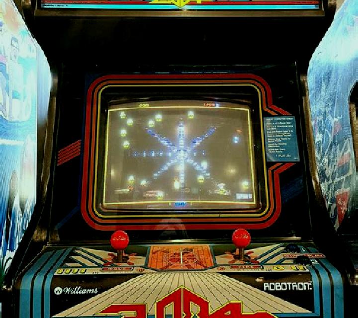 1st Robotron slot game