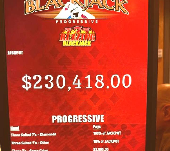 21+3 Progressive Blackjack slot