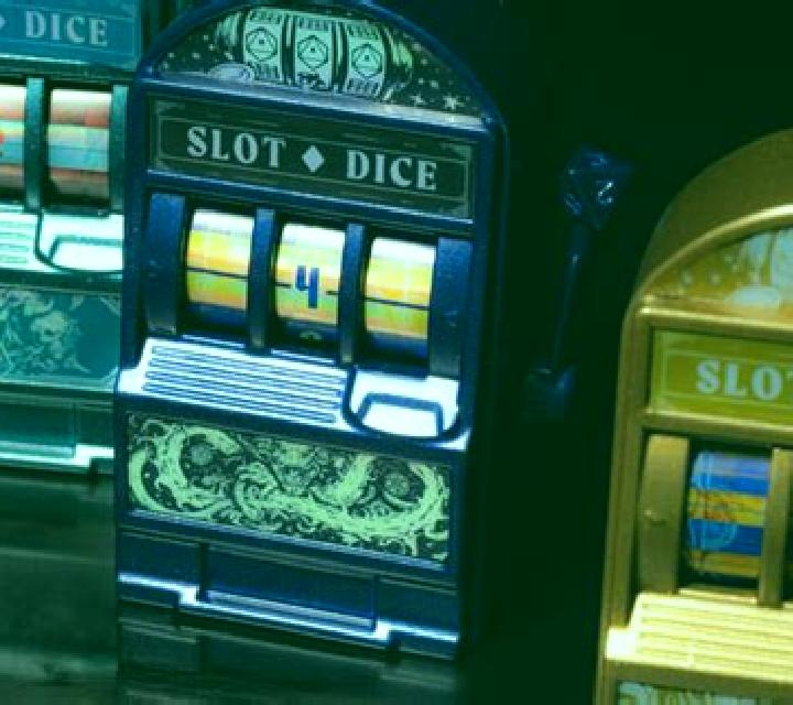 24 Dice slot game