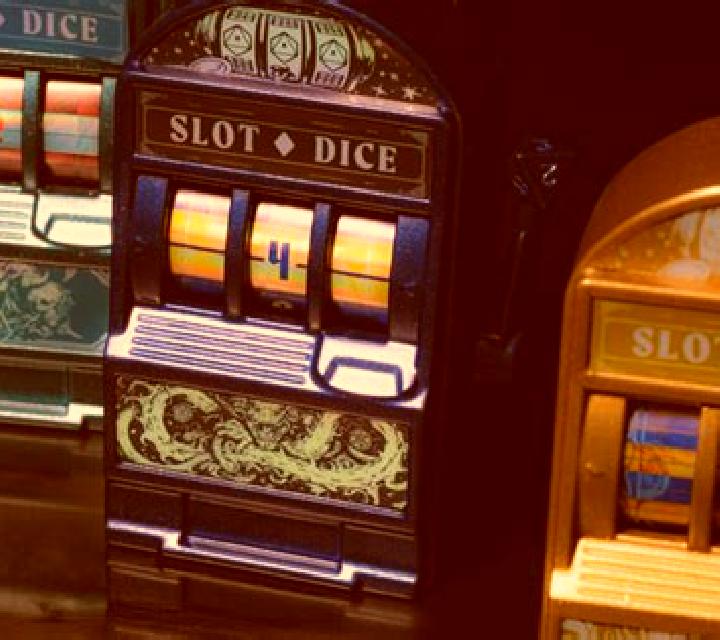 27 Dice slot machine
