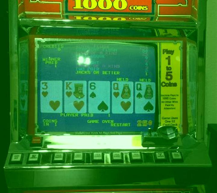 3 Draw Poker Single Player slot