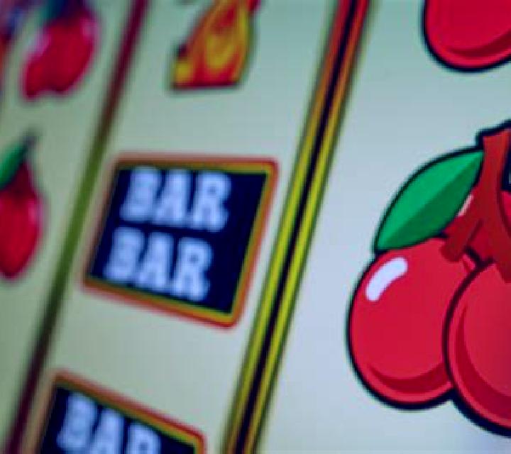 3 Golden Cherries online slot