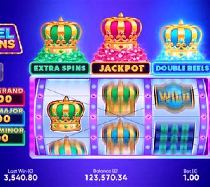 3 Jewel Crowns slot game