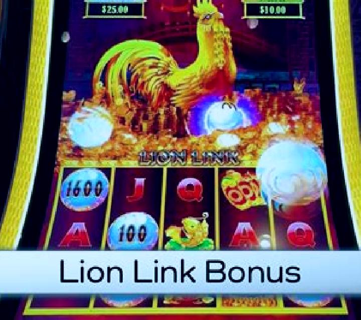 3 Lucky Lion slot machine