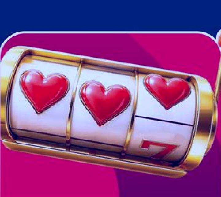 3 Merry Pines Hold and Win slot machine