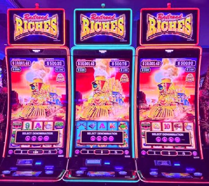 4 Hat Riches Burst slot machine