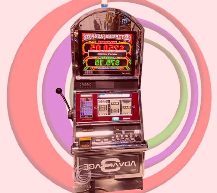 40 Bulky Dice 6 Reels slot machine