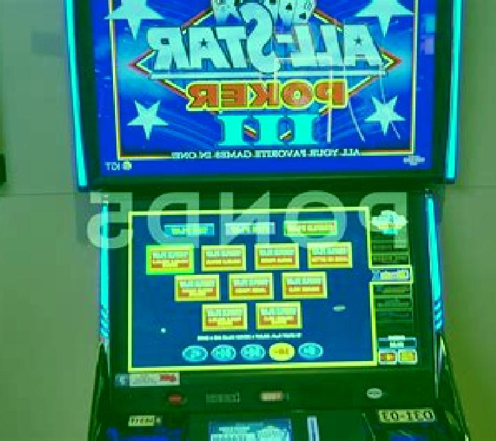 4x Vegas Joker Poker slot machine