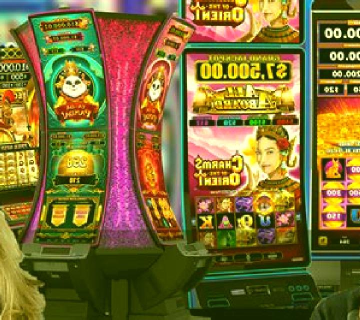 5 Hot Strike slot game