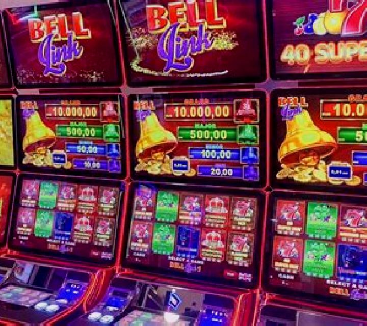 50 Hot Blast (EGT Digital) slot machine