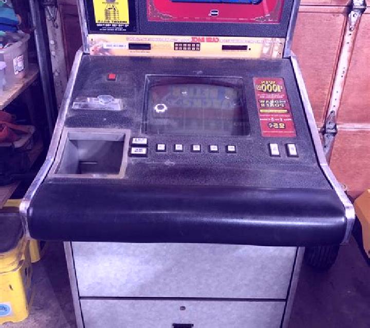 50-line Jacks or Better (Playtech) slot machine