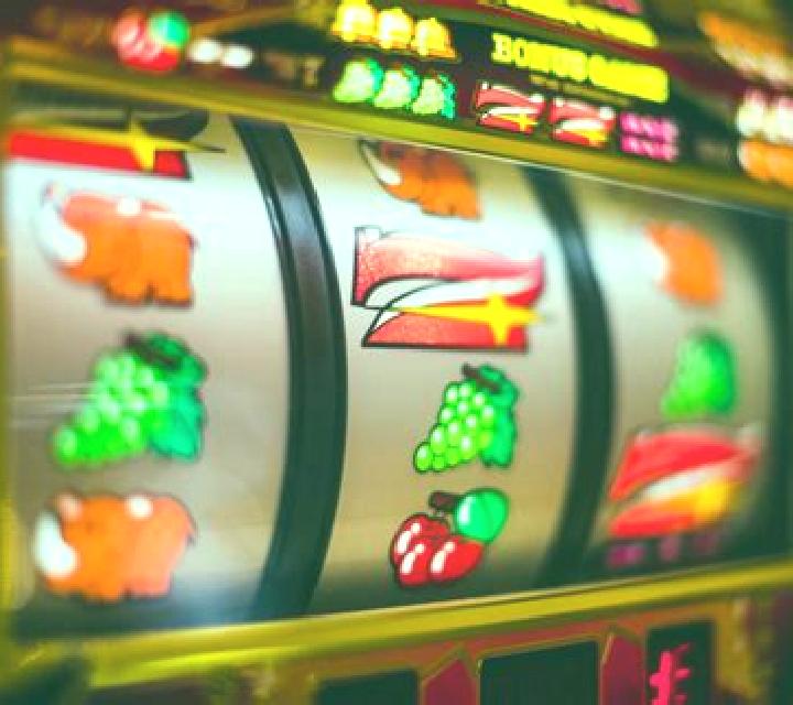 7 Fruits (Octavian Gaming) slot machine