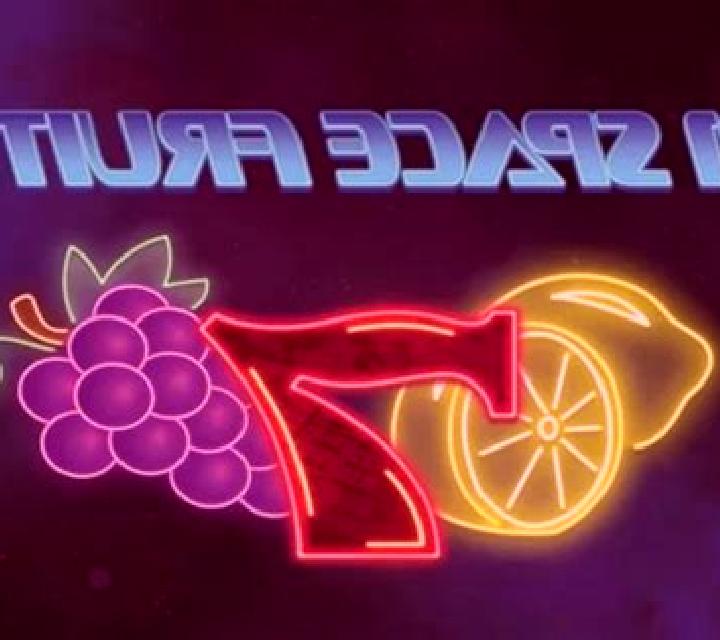 81 Space Fruits slot