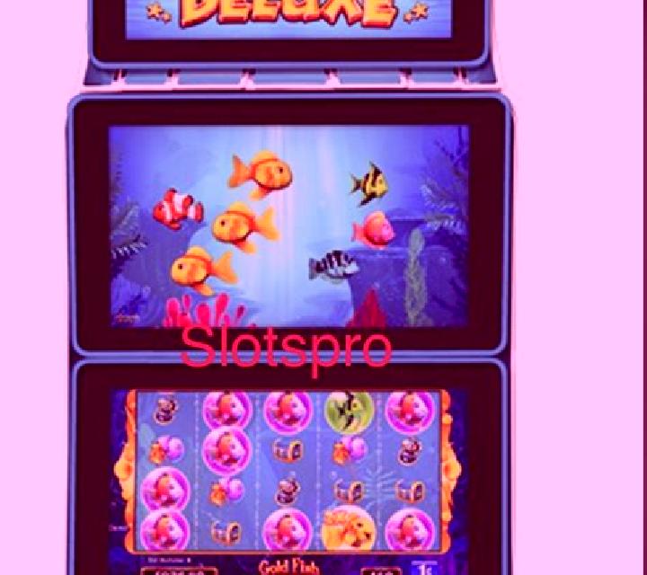 888 Deluxe slot machine