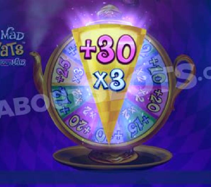 9 Mad Hats slot