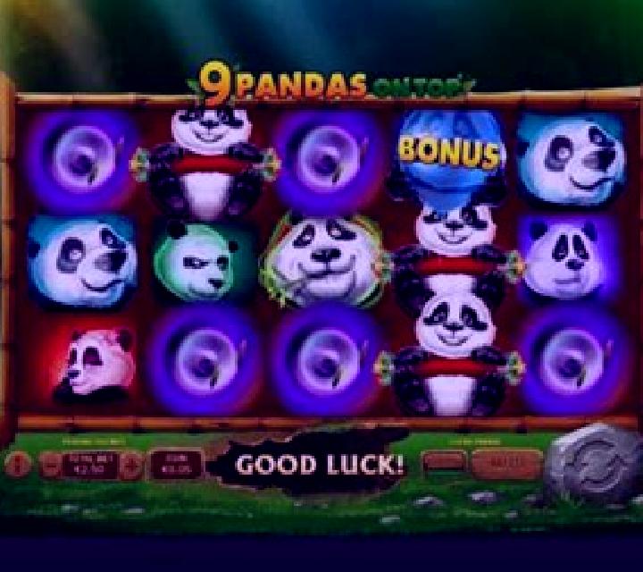 9 Pandas On Top slot machine