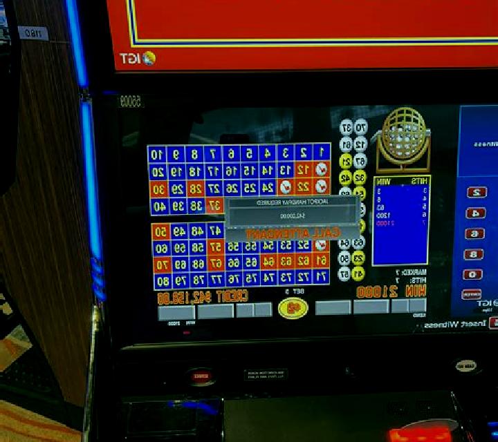 Across The Universe Keno slot machine