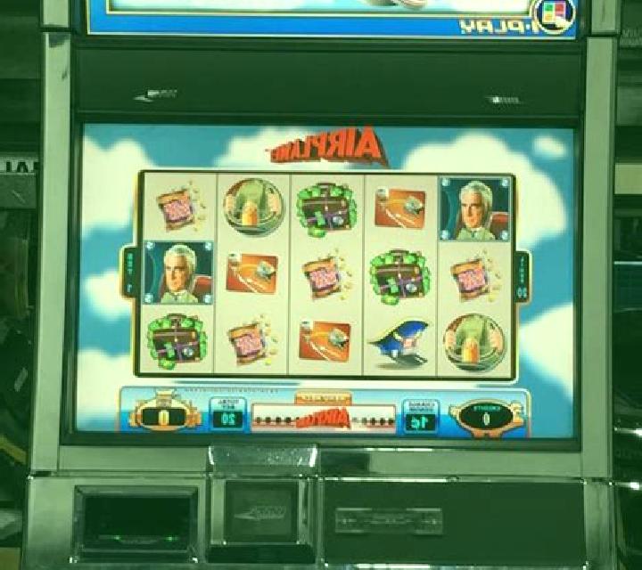 Airplane slot machine