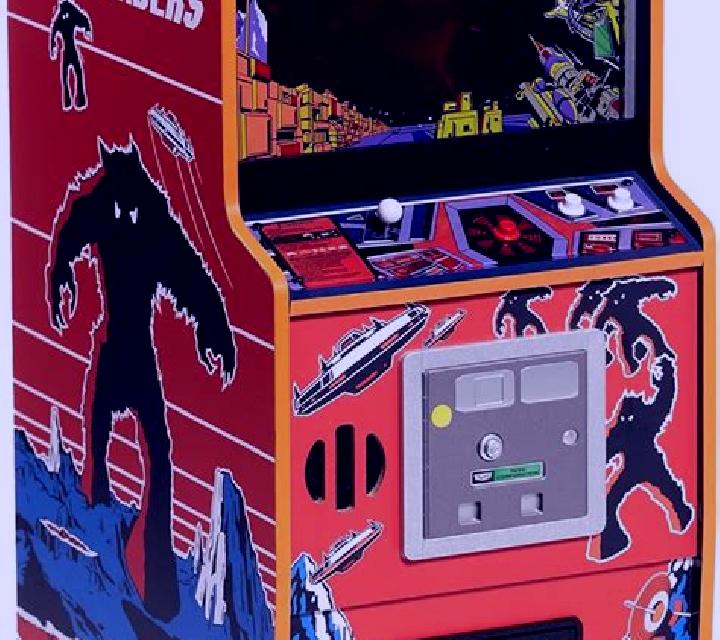 Alien Invaders (Urgent Games) slot machine