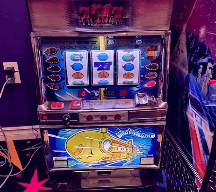Almighty Joker 40: Classics Series slot machine