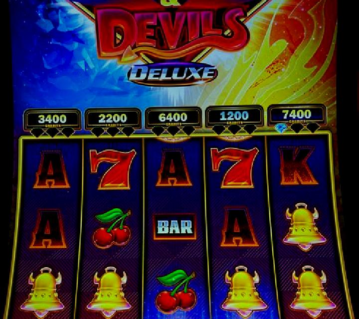 Always American Deluxe slot machine
