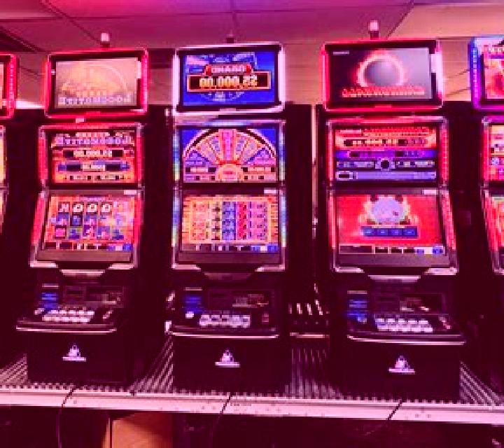 American Life slot machine