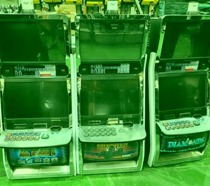 ANAZAGODDOHA DESU UBA WARETA slot machine