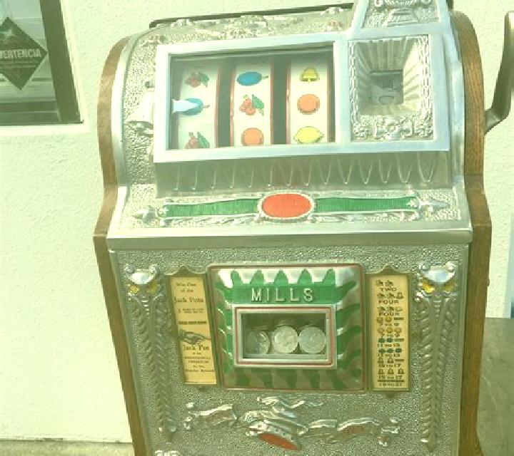 Aped slot machine