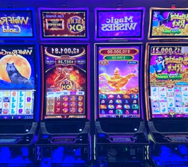 Apparatus 2 slot machine