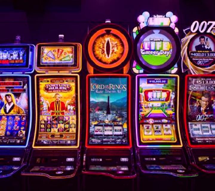Arcadia (Virtual Tech) slot machine
