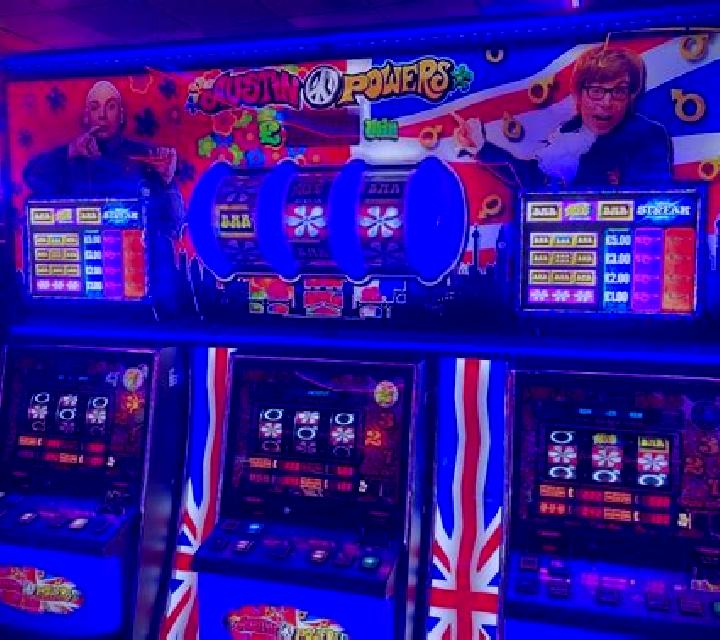 Austin Powers slot game
