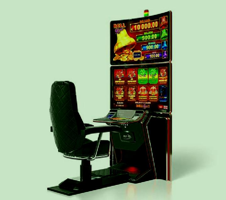 Baccarat Evolution VIP slot machine