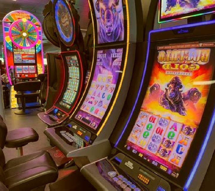 Baccarat Supreme slot game