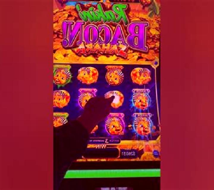 Bacon Bankroll slot machine
