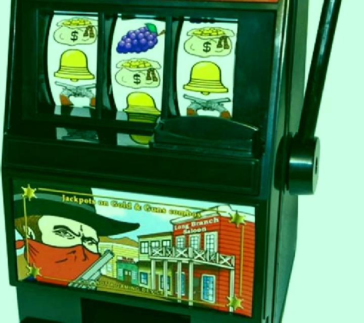 Bandit Gambit slot machine