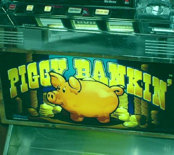 Bank of Piggy slot machine