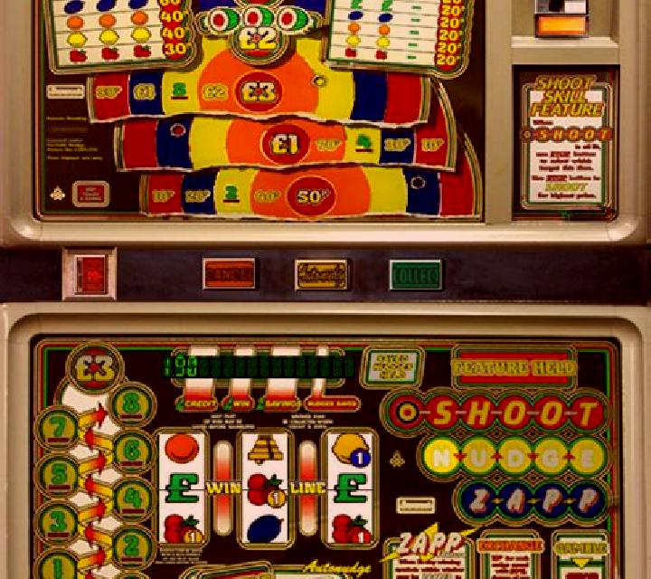 Bank Shot slot machine