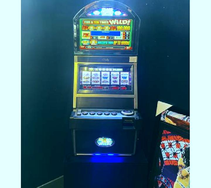 Banker Two-Eight Bars slot game