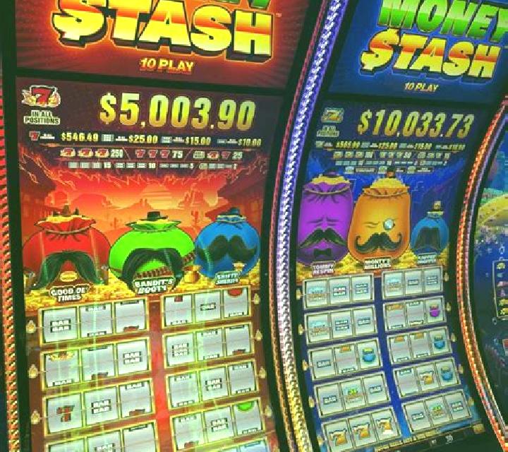 Bash the Banana Stash slot machine