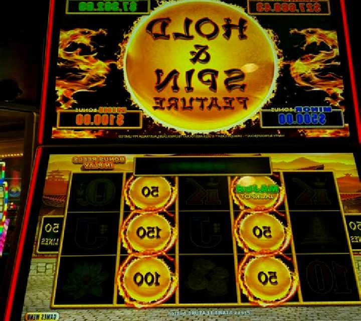 Bass Cash Deluxe slot machine