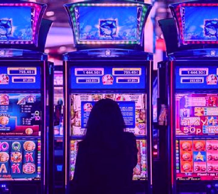 Bebe y Gana slot machine