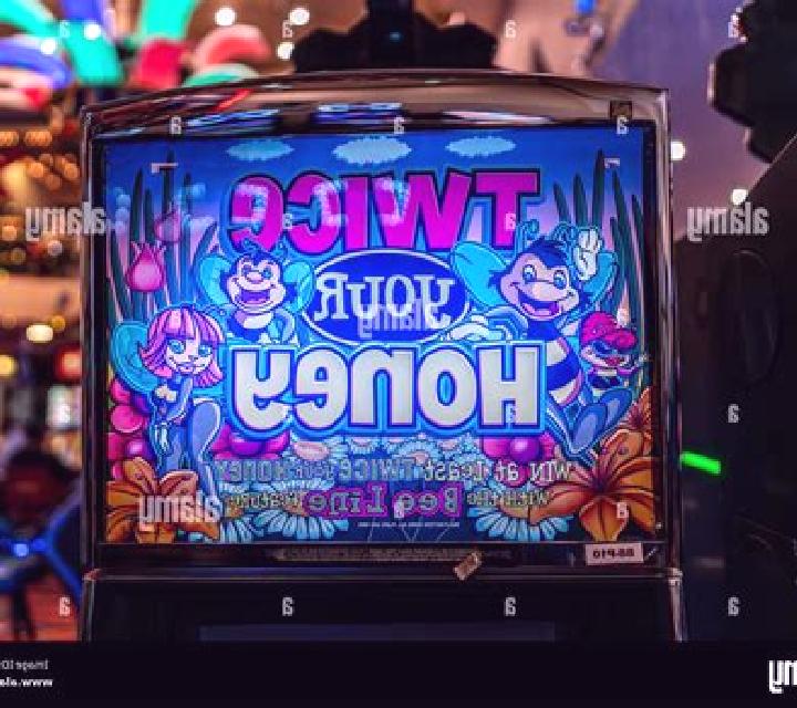 Bee Together slot machine