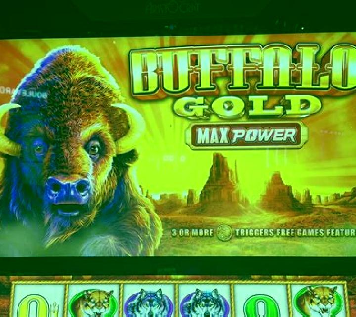 Berserkin Buffalo Power Hit slot machine