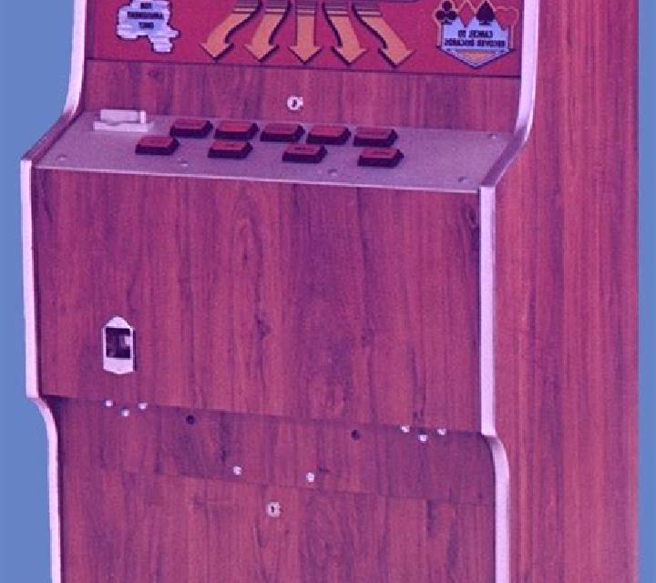 BetOn Poker slot machine