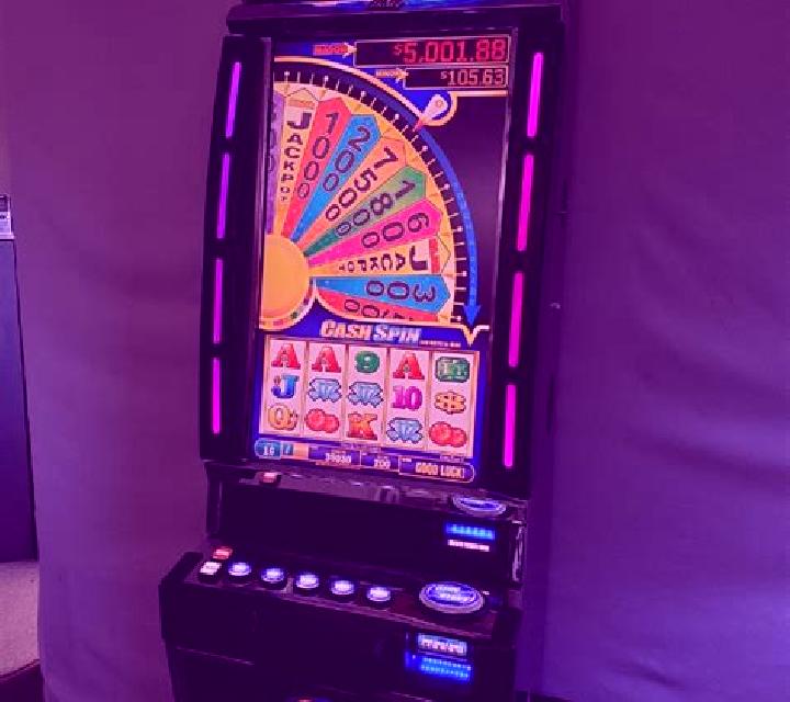 Big Boss Party Lock 2 Spin slot machine