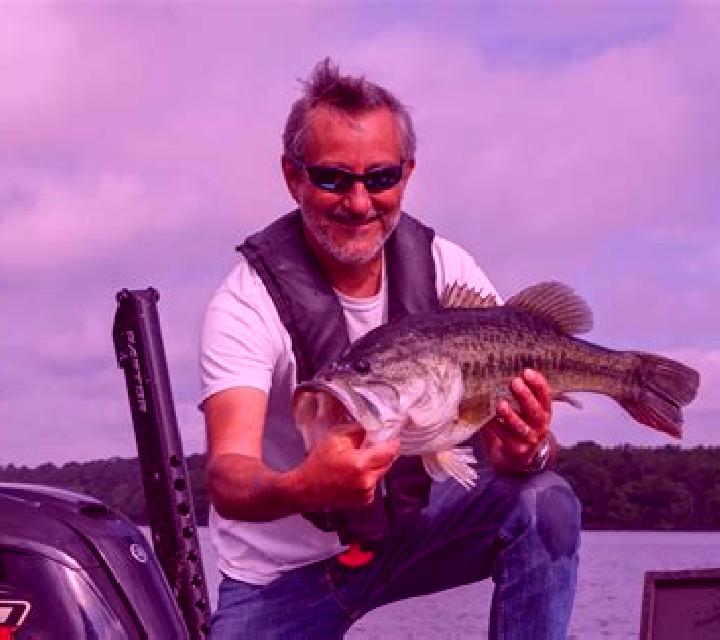 Big Lunker Bass Lightning online slot