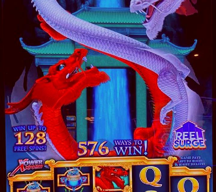 Big Spin Dragons slot machine